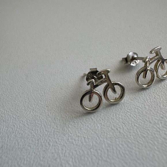 Sterling Silver Bicycle Stud Earrings 🚲 - Picture 6 of 7